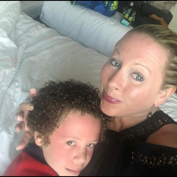 Meet your Posher, Michelle - Picture 1 of 1